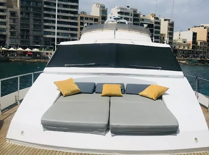 Bådhotel Sea Baroniv 